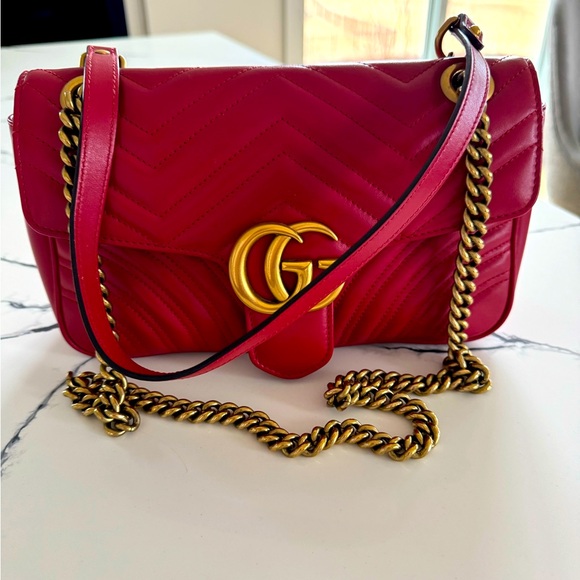Gucci Handbags - Gucci Marmont bag. EUC